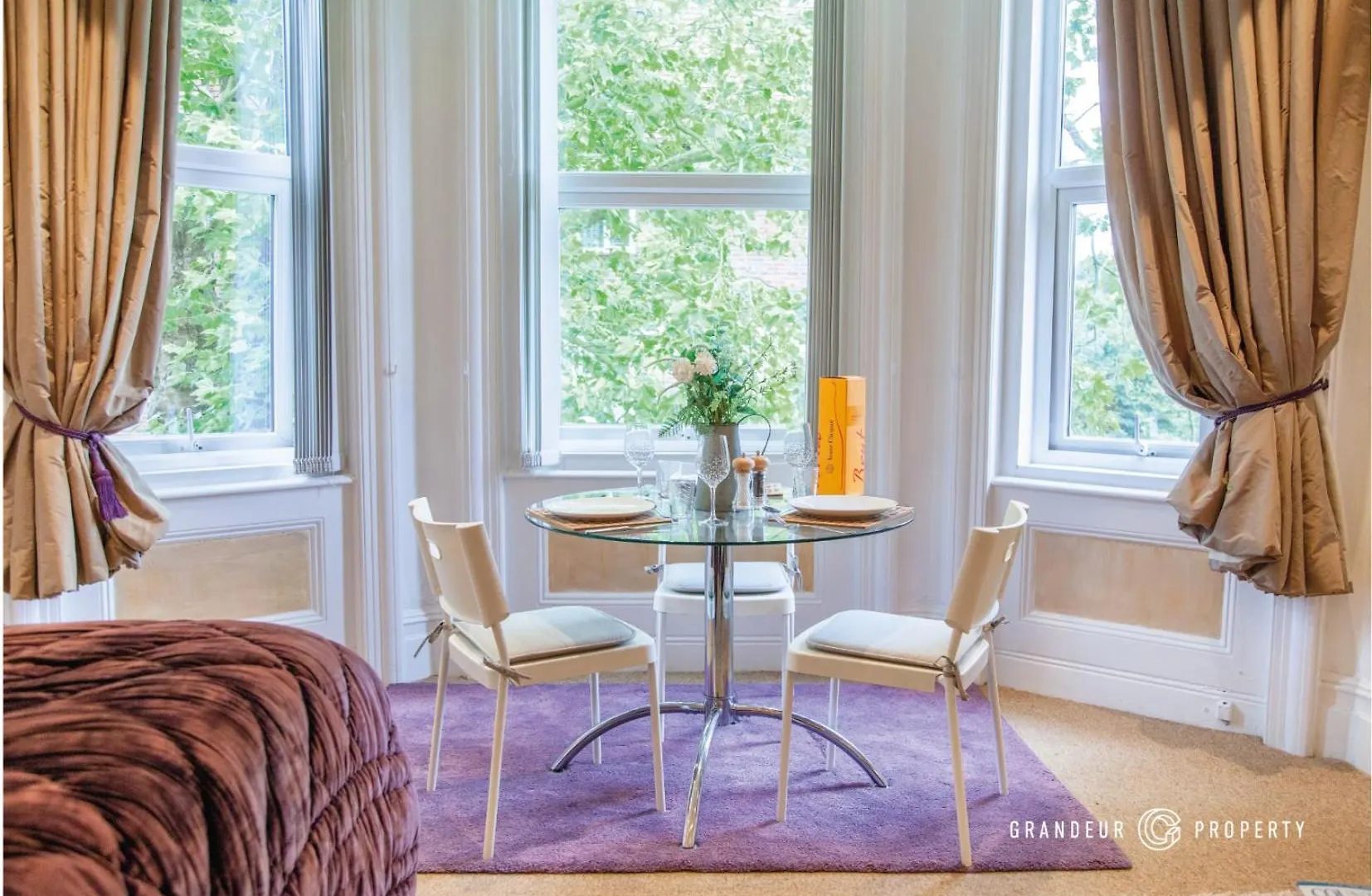 Treetop Suite By Grandeur Property Bournemouth